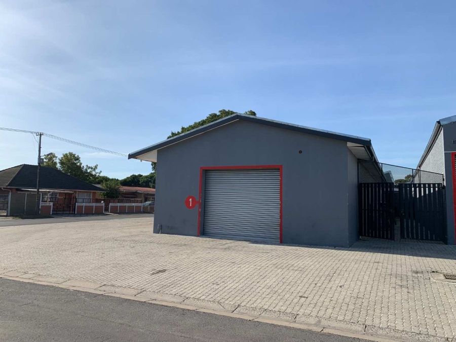 To Let commercial Property for Rent in Peerless Park East Western Cape